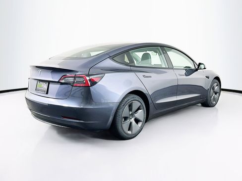 Used 2021 Tesla Model 3 Standard Range Plus RWD image 9