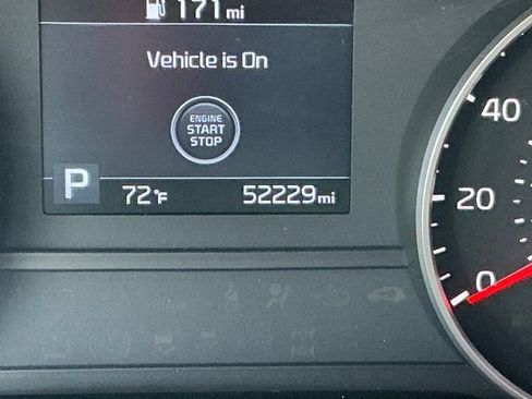 Used 2021 Kia Sportage S w/ S AWD Premium Package image 29