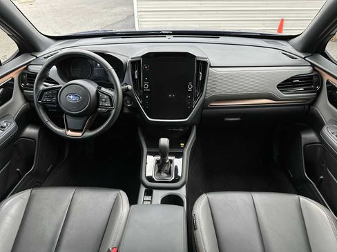 Used 2025 Subaru Forester Sport image 14