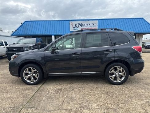 Used 2018 Subaru Forester 2.5i Touring image 8