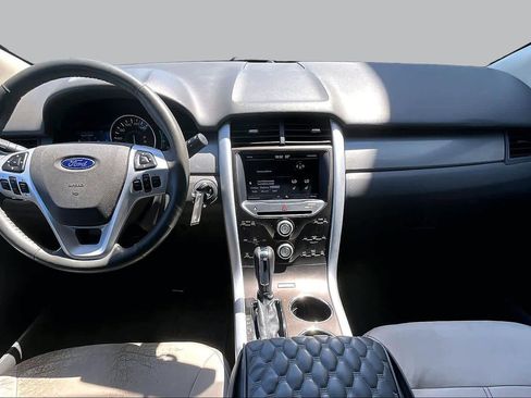 Used 2012 Ford Edge SEL FWD image 15