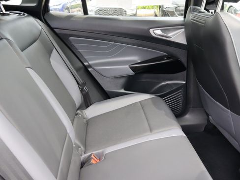 Used 2023 Volkswagen ID.4 Pro S AWD/4WD image 14