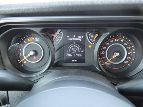 Used 2025 Jeep Wrangler Unlimited Sport AWD/4WD image 23
