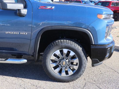 New 2026 Chevrolet Silverado 2500 Custom w/ Custom Value Package image 9