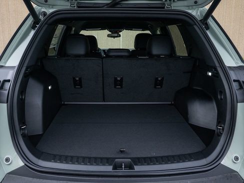 New 2026 Chevrolet Equinox ACTIV w/ Convenience Package III image 42