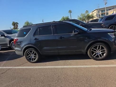 Used 2017 Ford Explorer Sport AWD/4WD image 17