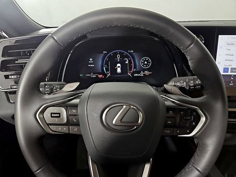 Used 2025 Lexus RX 350 350 w/ Technology Package image 20