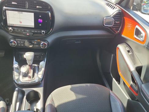 Used 2023 Kia Soul GT-Line FWD image 16