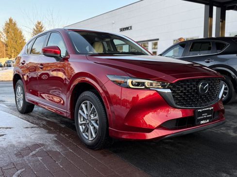 Certified 2025 MAZDA CX-5 AWD 2.5 S w/ Preferred Package image 3