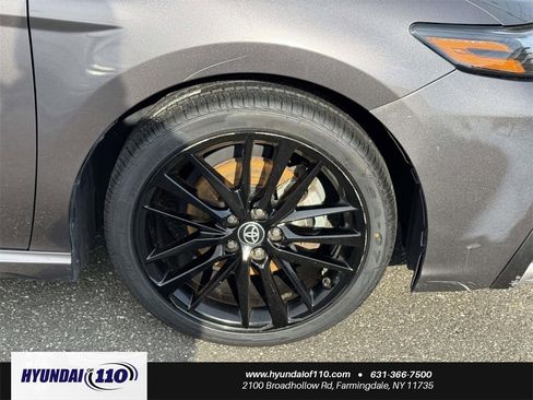 Used 2023 Toyota Camry XSE image 10
