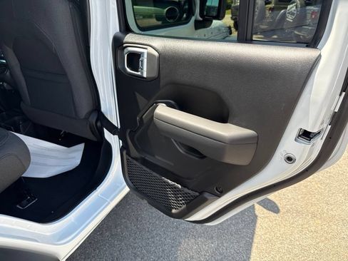 New 2026 Jeep Wrangler Unlimited Sport AWD/4WD image 23