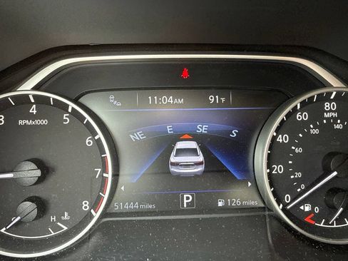 Used 2017 Nissan Maxima Platinum FWD image 7