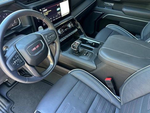 Used 2024 GMC Sierra 1500 AT4X AWD/4WD image 10