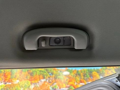 Used 2019 GMC Terrain SLE w/ Driver Convenience Package AWD/4WD image 40