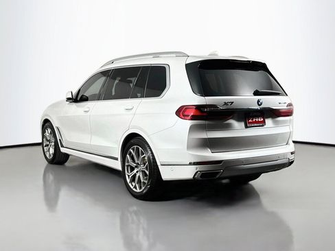 Used 2021 BMW X7 xDrive40i w/ Executive Package 2 AWD/4WD image 3