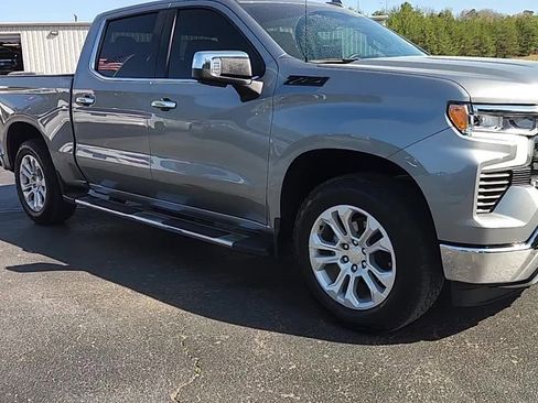 Used 2023 Chevrolet Silverado 1500 LTZ image 6