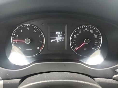 Used 2014 Volkswagen Jetta SE image 28