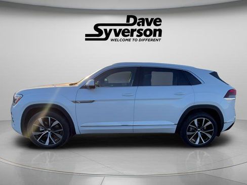 New 2026 Volkswagen Atlas Cross Sport SEL Premium R-Line image 2