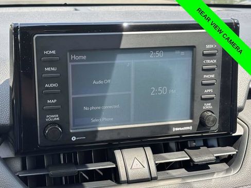 Used 2020 Toyota RAV4 XLE AWD/4WD image 15
