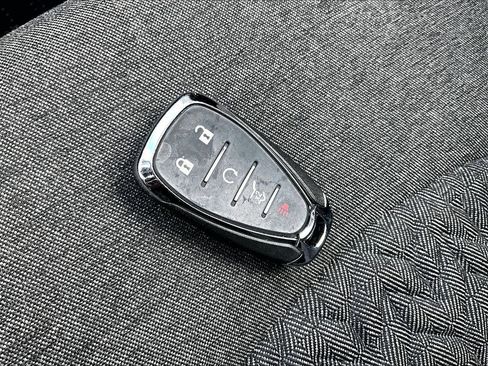Used 2023 Chevrolet Equinox LT AWD/4WD image 28