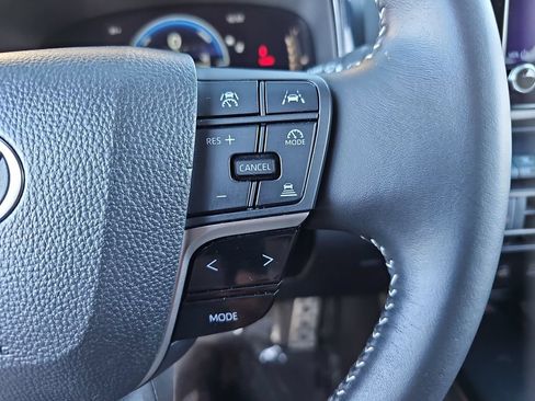 Certified 2025 Toyota Camry SE w/ Convenience Package FWD image 12
