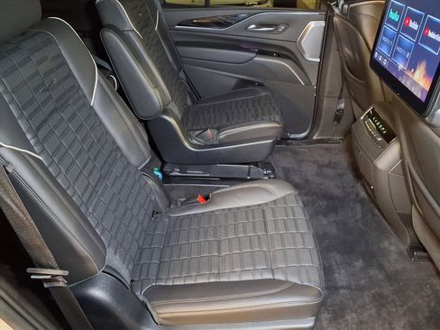 Certified 2023 Cadillac Escalade V image 23