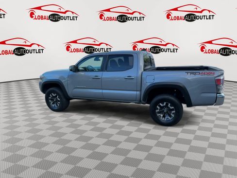 Used 2021 Toyota Tacoma TRD Off-Road AWD/4WD image 6