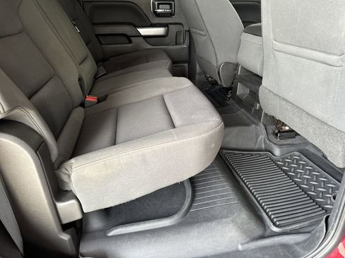 Used 2018 Chevrolet Silverado 1500 LT w/ All Star Edition image 35