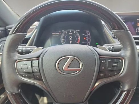 Used 2019 Lexus ES 350 w/ Premium Package FWD image 17