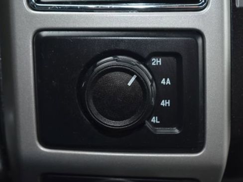 Used 2020 Ford F150 Lariat w/ Equipment Group 502A Luxury image 24