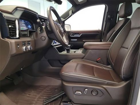 Used 2023 GMC Sierra 1500 Denali w/ Technology Package image 12