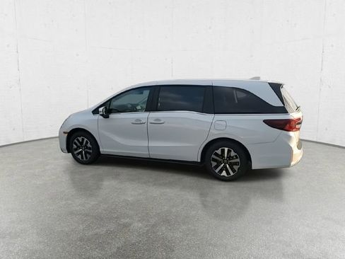 New 2026 Honda Odyssey EX-L image 7