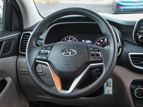 Used 2019 Hyundai Tucson SE image 16