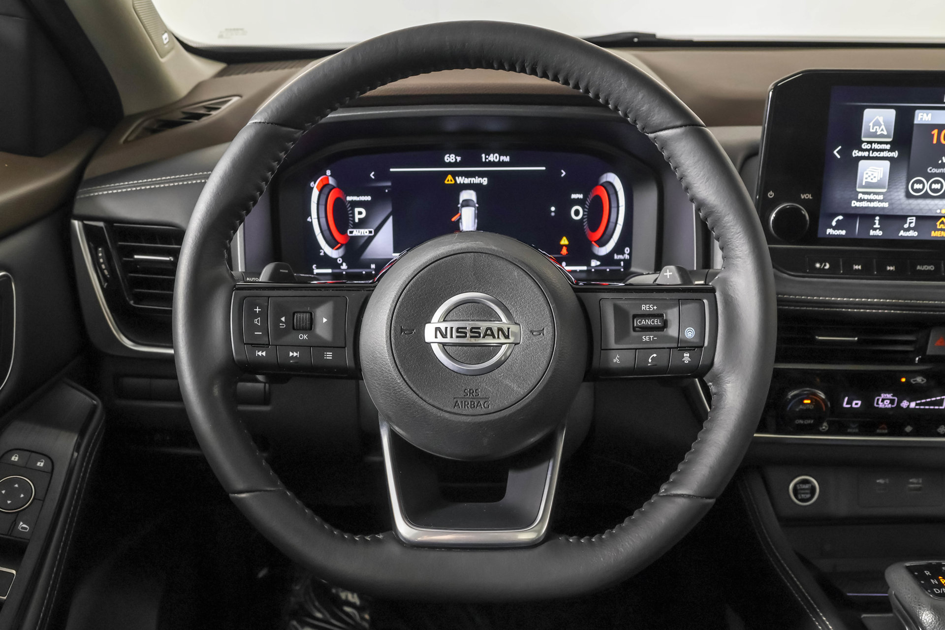 Used 2021 Nissan Rogue Platinum AWD/4WD image 28