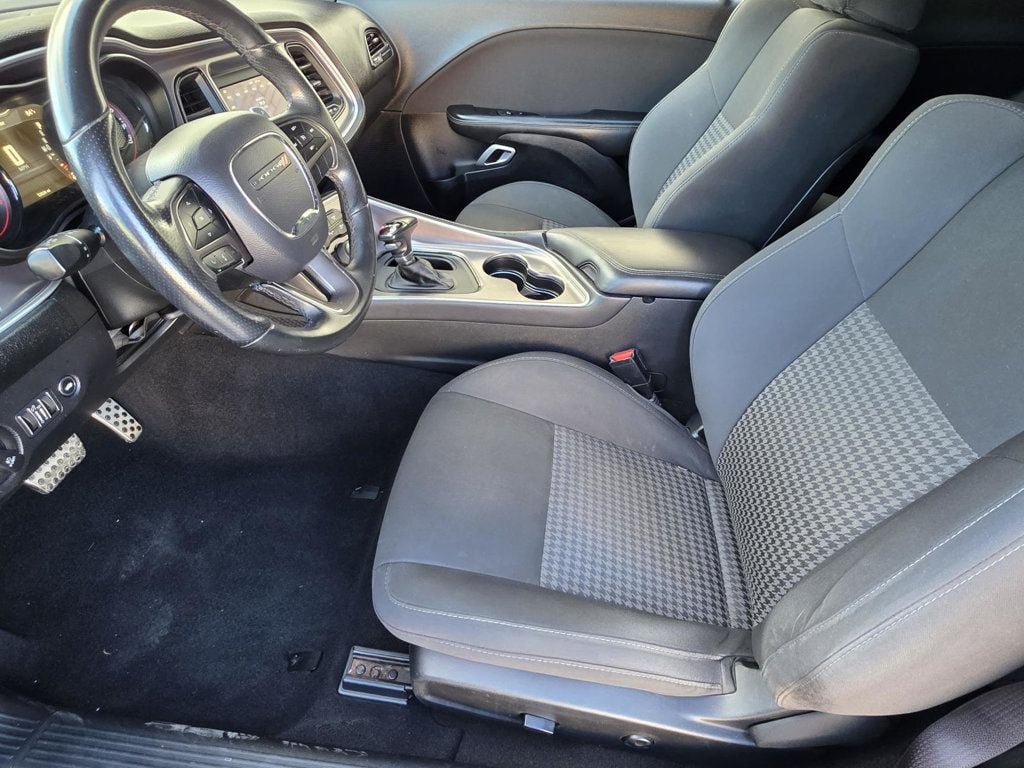 Used 2019 Dodge Challenger R/T w/ Blacktop Package RWD image 6