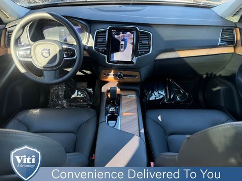 Certified 2023 Volvo XC90 B6 Plus w/ Protection Package Premier image 2