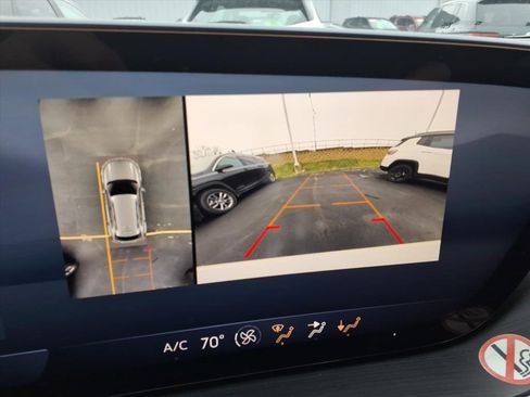 Used 2024 Buick Envision Preferred image 9