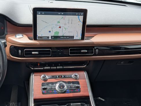 Used 2020 Lincoln Aviator Reserve w/ Equipment Group 202A AWD/4WD image 15