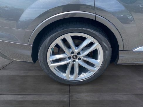 New 2025 Audi Q7 3.0T Premium Plus image 16