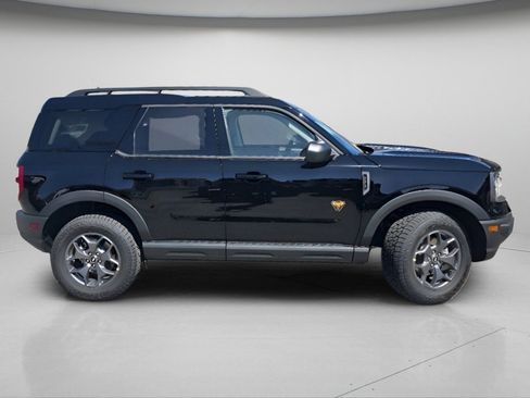 Used 2023 Ford Bronco Sport Badlands w/ Premium Package image 17