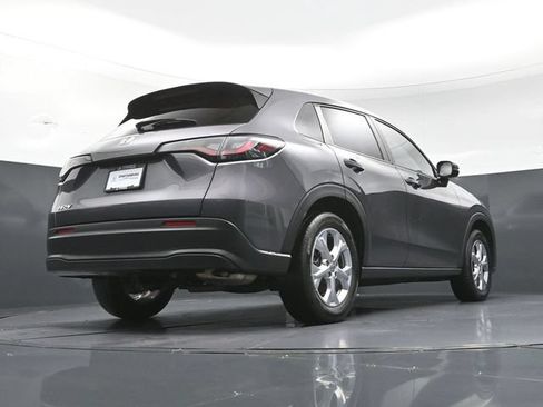 Certified 2025 Honda HR-V LX image 36