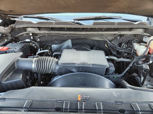 Used 2024 GMC Sierra 2500 AT4 w/ AT4 Premium Plus Package image 11