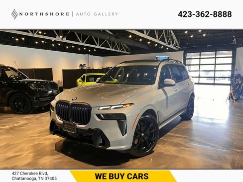 Used 2024 BMW X7 xDrive40i w/ M Sport Package AWD/4WD image 1