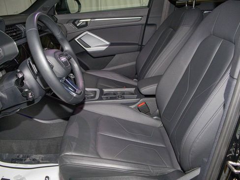 Used 2023 Audi Q3 2.0T Premium Plus w/ Premium Plus Package image 10