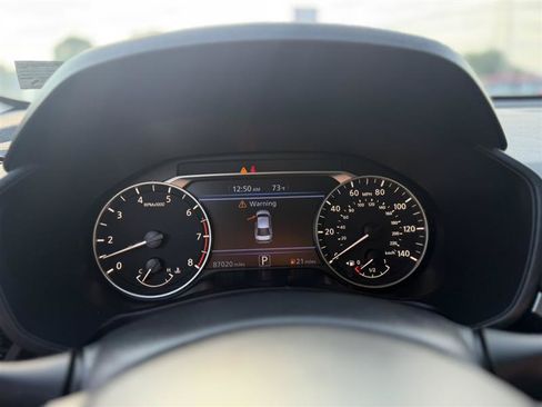 Used 2021 Nissan Altima 2.5 SV FWD image 14
