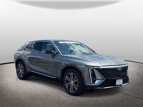 Certified 2023 Cadillac Lyriq 2WD image 27