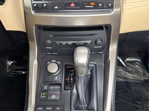 Used 2017 Lexus NX 200t FWD image 32