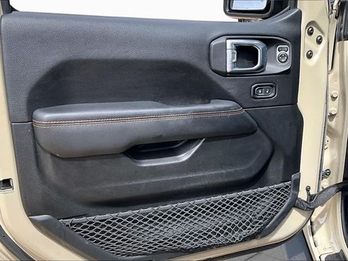 Used 2020 Jeep Gladiator Mojave AWD/4WD image 24