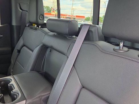 Used 2022 Chevrolet Silverado 1500 RST w/ Redline Edition AWD/4WD image 30