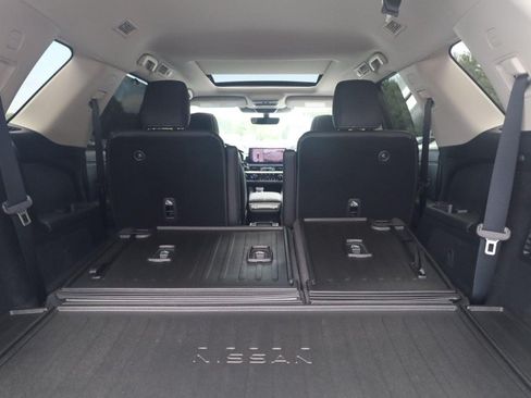 New 2026 Nissan Pathfinder Platinum AWD/4WD image 27